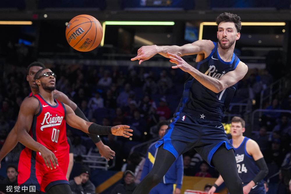 无忧无虑地 无忧无虑地